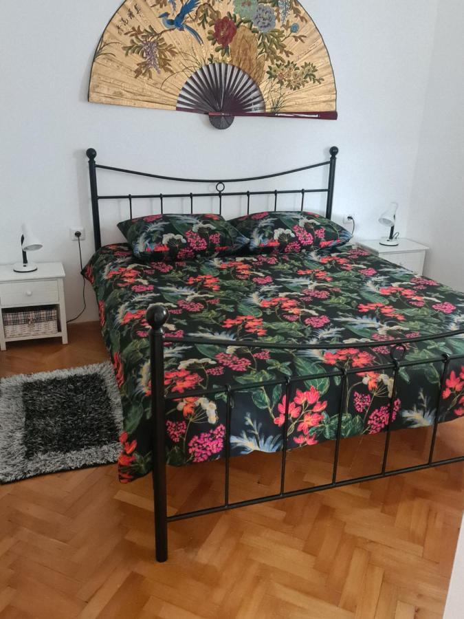 Ljubač Apartment Danica מראה חיצוני תמונה